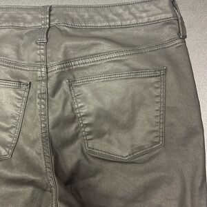 Universal thread black high rise metallic waxed jeans size 6/28r